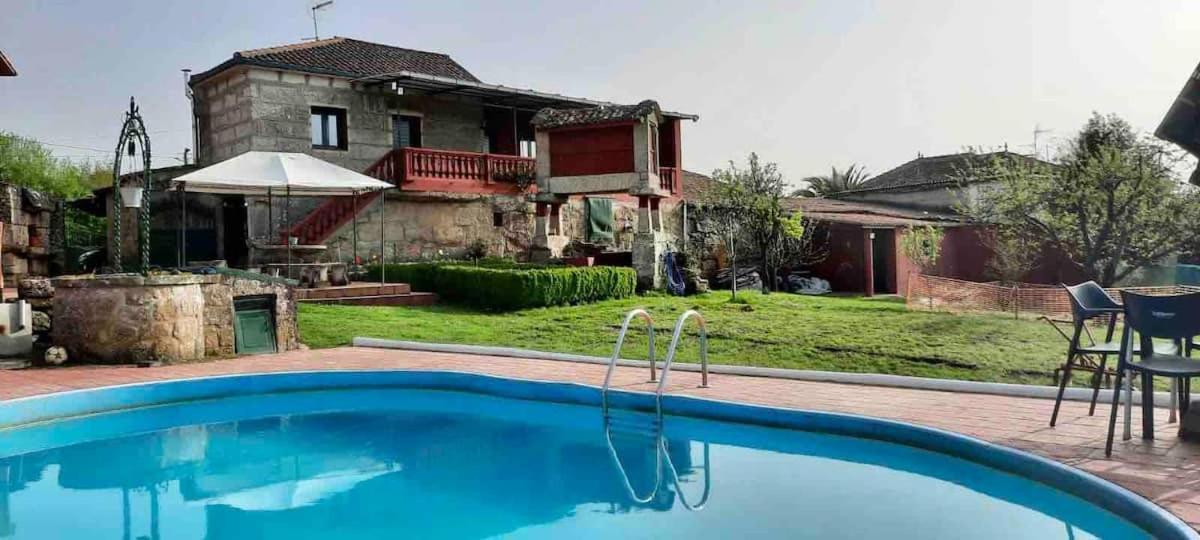 Alojamiento Entero Con Piscina Y Jardin. Ourense Eksteriør bilde