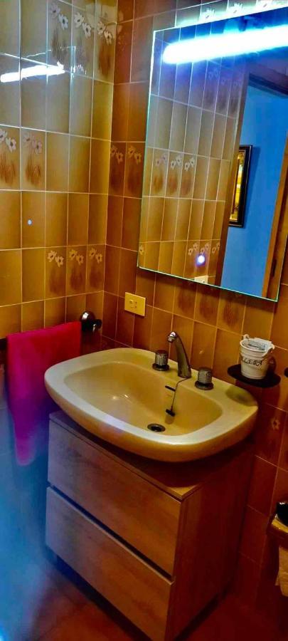 Alojamiento Entero Con Piscina Y Jardin. Ourense Eksteriør bilde