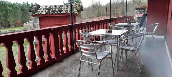 Alojamiento Entero Con Piscina Y Jardin. Ourense Eksteriør bilde