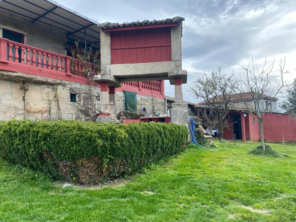 Alojamiento Entero Con Piscina Y Jardin. Ourense Eksteriør bilde