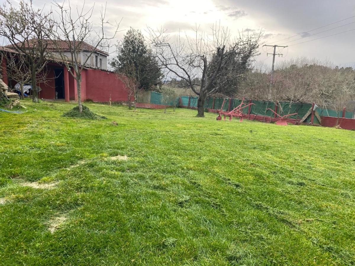 Alojamiento Entero Con Piscina Y Jardin. Ourense Eksteriør bilde