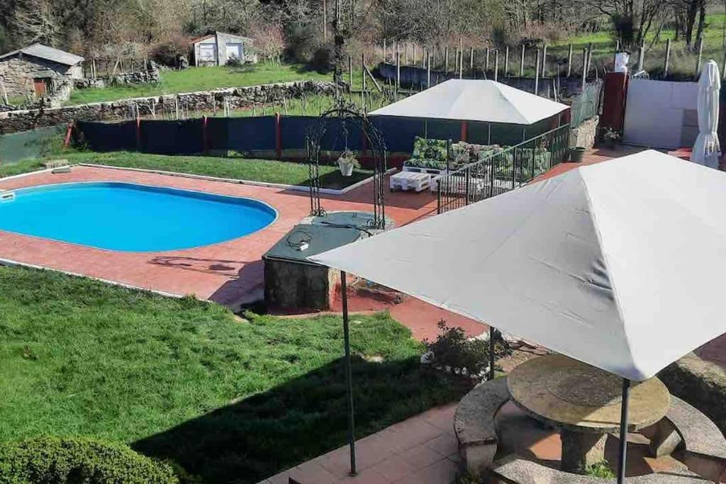 Alojamiento Entero Con Piscina Y Jardin. Ourense Eksteriør bilde