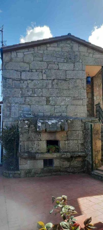 Alojamiento Entero Con Piscina Y Jardin. Ourense Eksteriør bilde